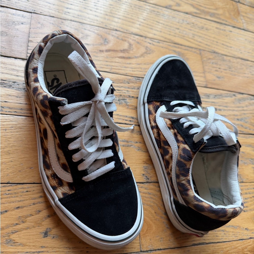 Vans Women's Black and Leopard Sneakers